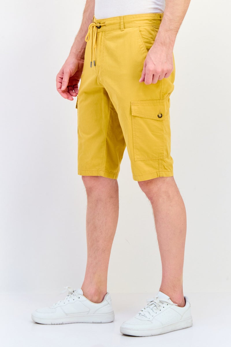 DeFacto Men Solid Cargo Shorts, Mustard - Image 2