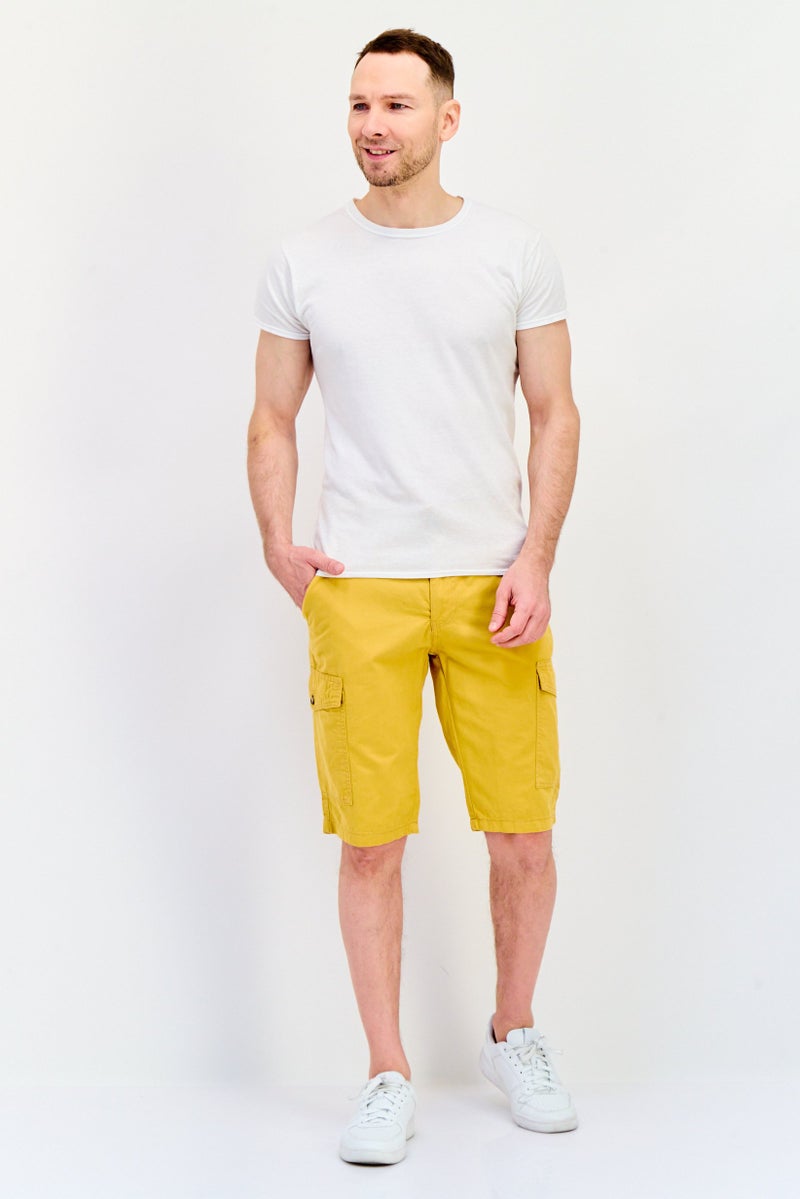 DeFacto Men Solid Cargo Shorts, Mustard - Image 4