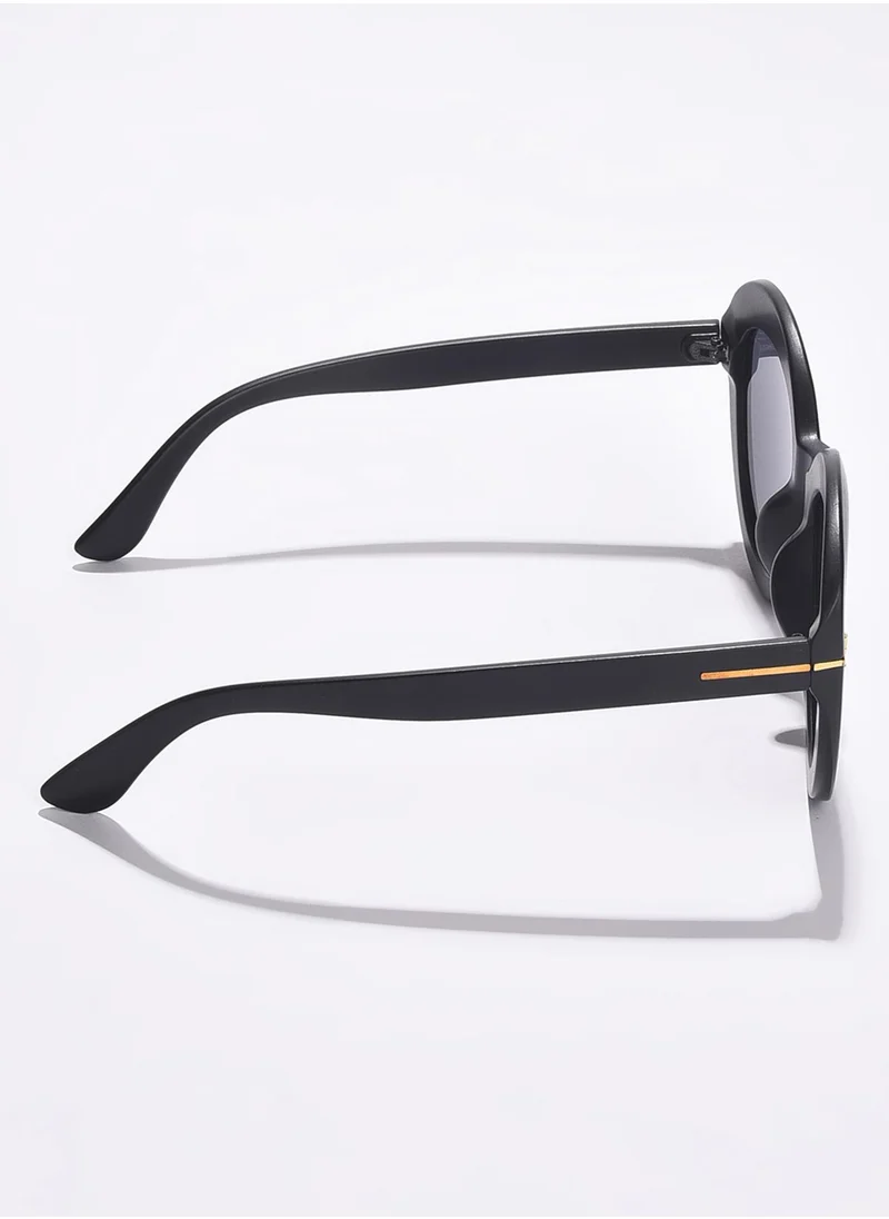 صوص هاوت Black Lens Black Oval Sunglasses