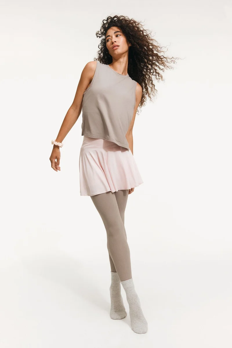 H&M Boxy-style sports vest top in DryMove™