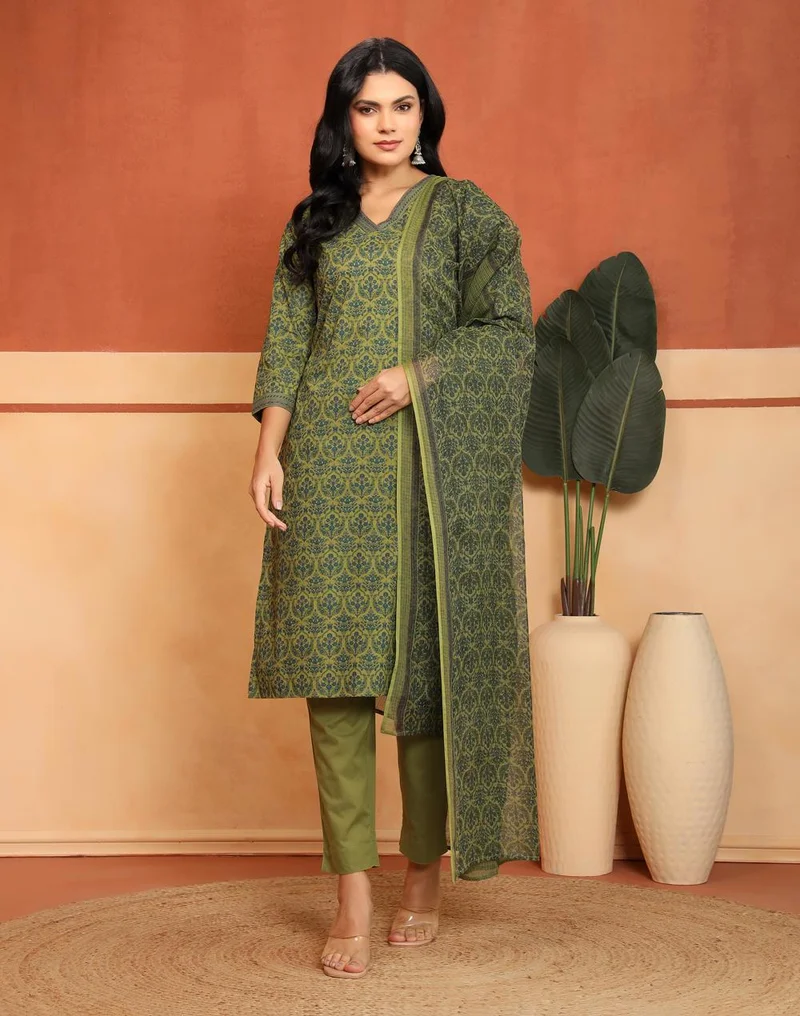 فاب انديا Avni Green Cotton Printed Kurta, Pant & Dupatta Set