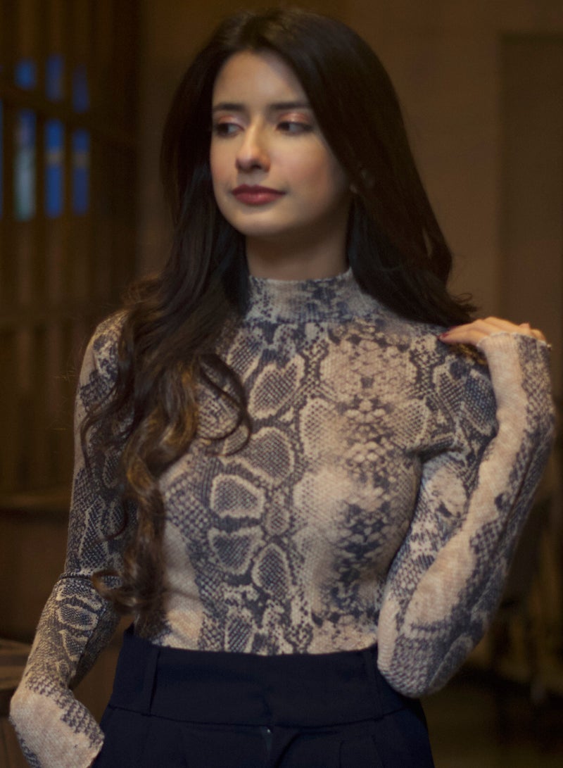 P FOR PRETTY Snake Print Top - Image 3