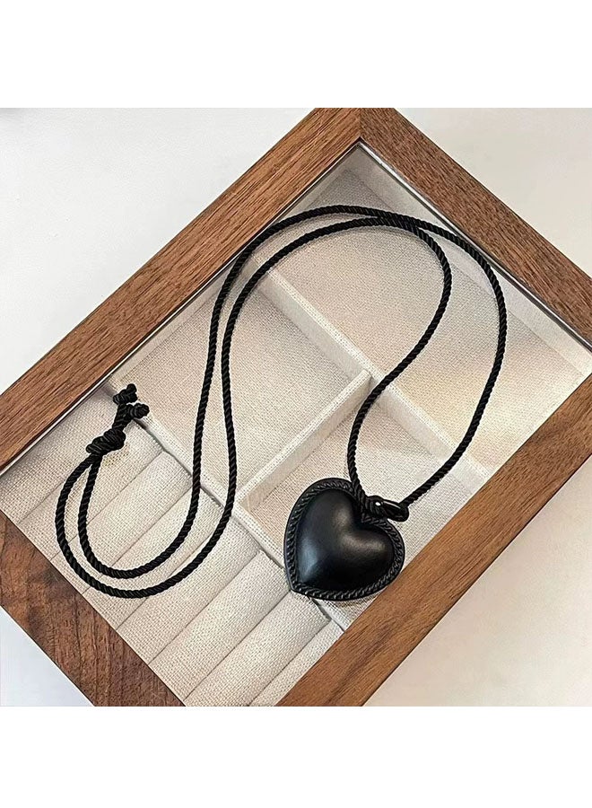 Korean-style Long Leather Pull-out key Pouch Neck Accessory With Magnetic Multi-functional Leather Sunglasses Clip Necklace.  - Image 1
