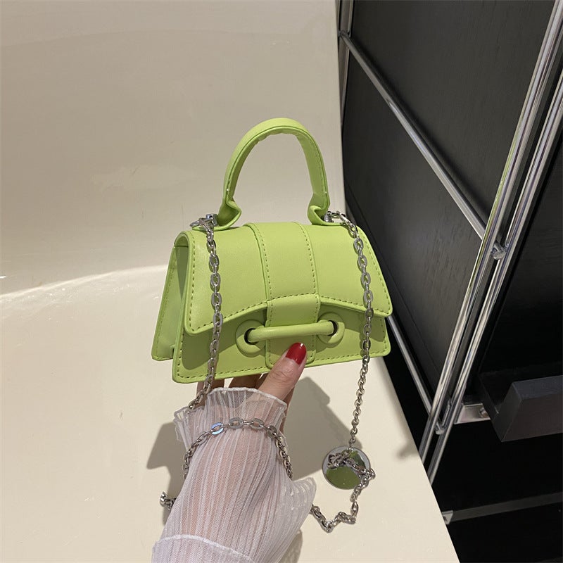 Texture Simple Fashion This Year'S Popular Temperament Handbag Small Fresh Western Style Casual Bag Shoulder Crossbody Small Square Bag - Image 2