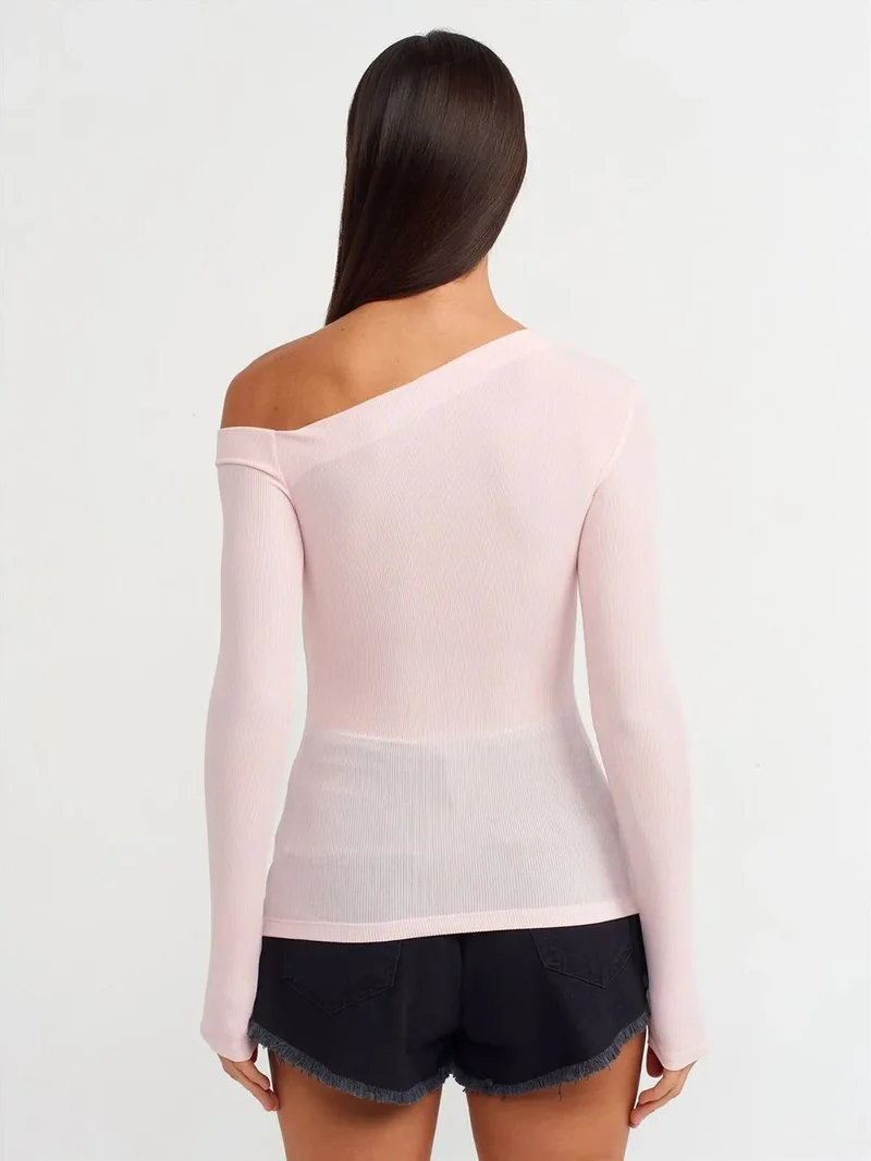ديلفين Dilvin Slim Fit Asymmetrical Cut-Out Blouse