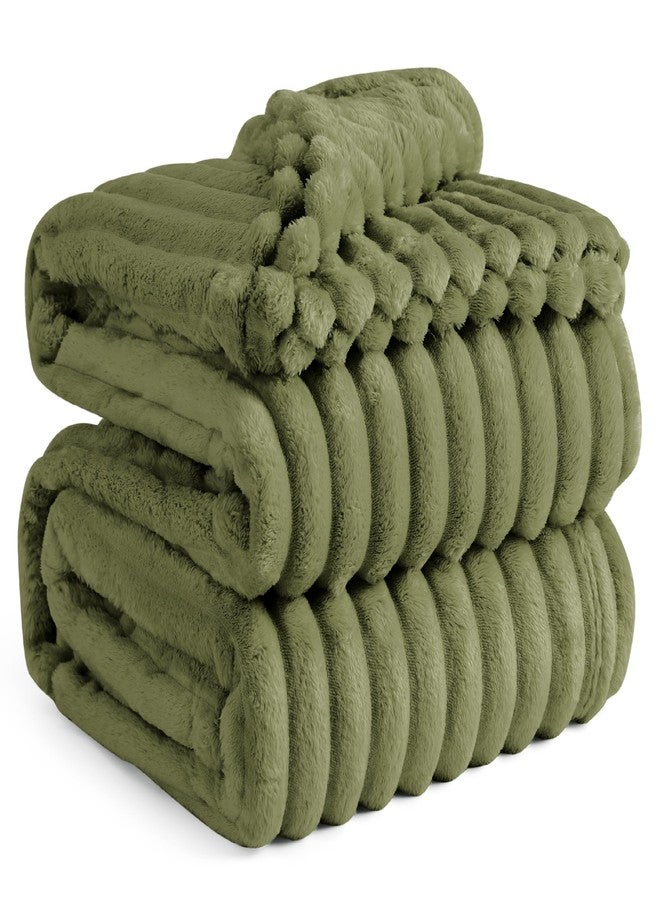 Bedsure GentleSoft Cypress Fleece King Blanket for Couch - Cozy Soft Blankets for Women, Cute Small Throws for Girls, 108x90 Inches - Image 1