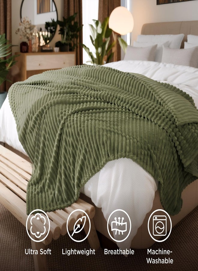 Bedsure GentleSoft Cypress Fleece King Blanket for Couch - Cozy Soft Blankets for Women, Cute Small Throws for Girls, 108x90 Inches - Image 5