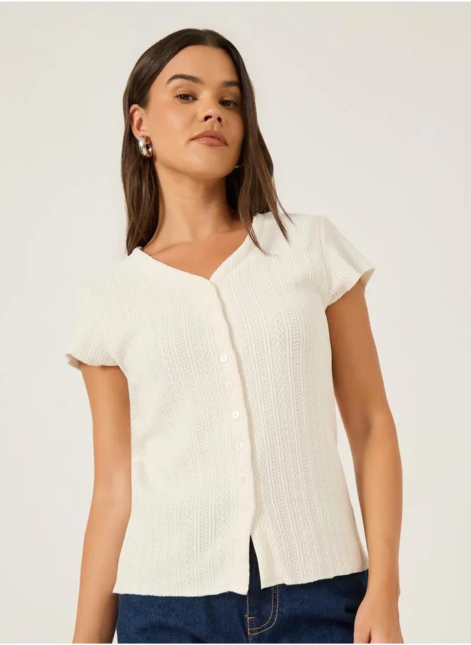 ستايلي Textured Extended Sleeves Buttoned Fitted T-Shirt