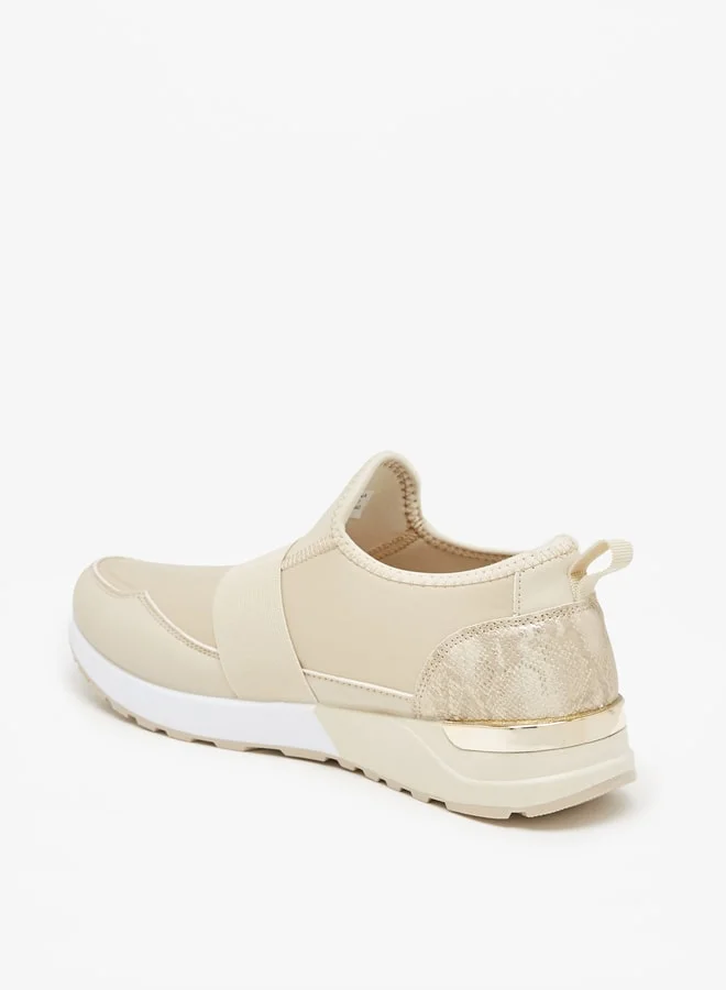 فلورا بيلا من شو إكسبرس Women Animal Print Slip-On Low Ankle Sneakers with Pull Tabs