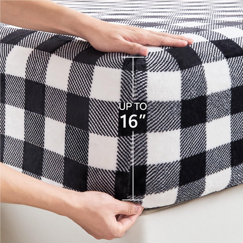 BEDELITE Flannel Sheets Queen Size Bed Set, Luxury Black and White Plaid Winter Bedding Set, Super Soft & Warm Fuzzy Fleece Sheets 4 Piece(Include Fitted Sheet, Flat Sheet, 2 Pillowcases) - Image 4