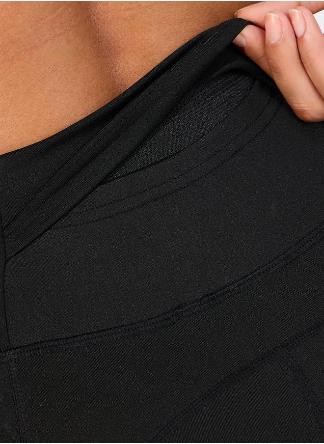 Styli Back Reflective Stripe Detail Side Mesh & Waist Back Pocket Cycling Shorts  - Image 3
