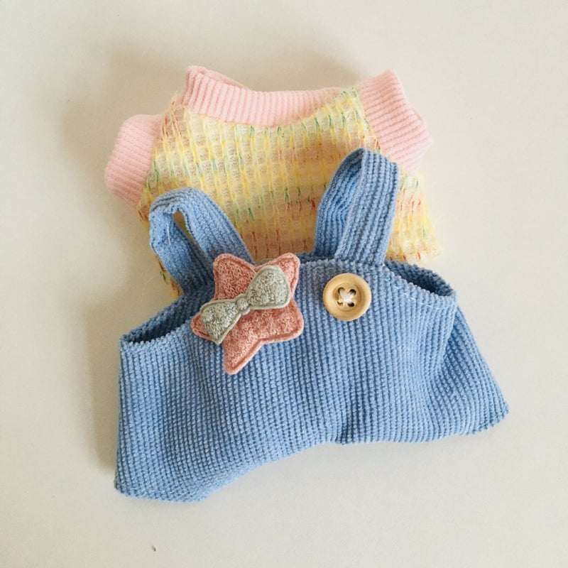 17cm Plush Doll Rubber T-Shirt Suspenders Outfit Rainbow yellow sweater + blue overalls