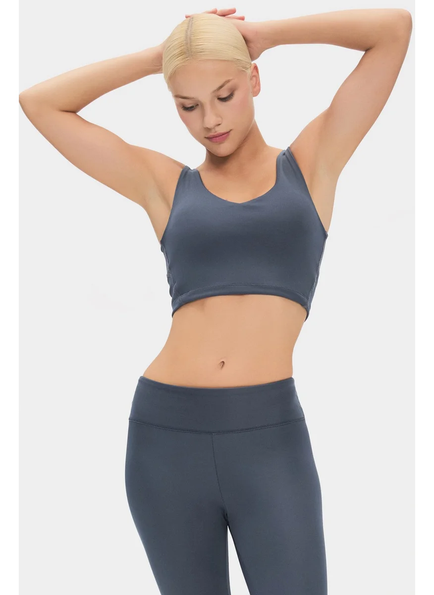 جويستار Women's Black V Neck Lightly Supported Covered Thick Strap Sports Bra