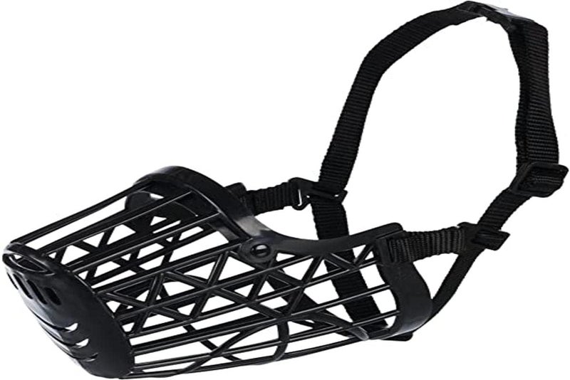 Trixie Plastic Black Muzzle for Dogs S-M - Image 1
