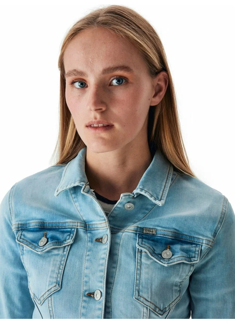 LTB Dean x Fayola Undamaged Wash Women's Jean Jacket