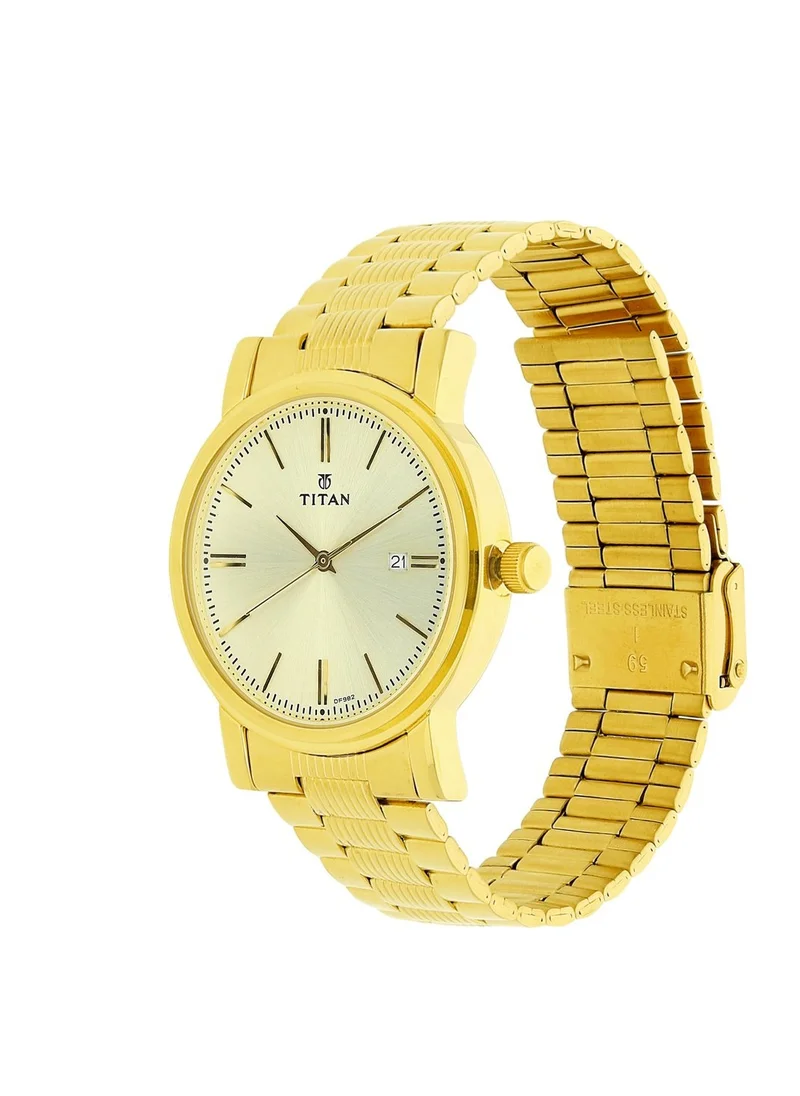 تيتان Titan Quartz Analog with Date Champagne Dial Stainless Steel Strap Watch for Men