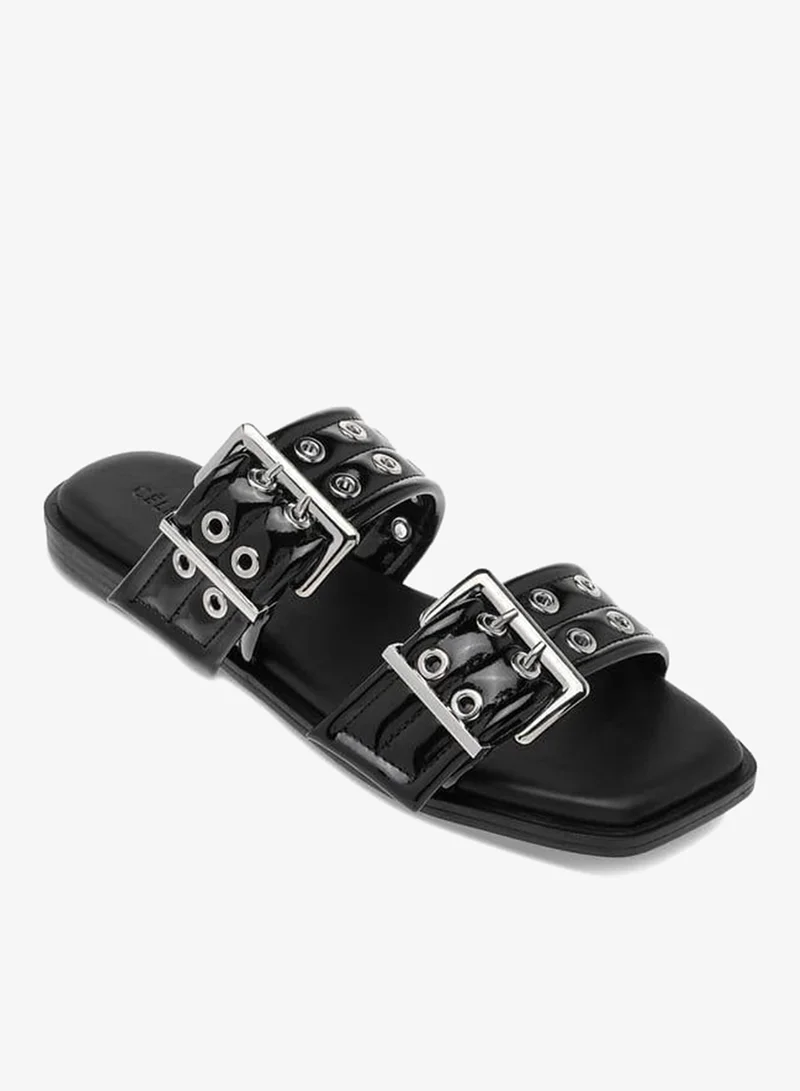 سيليست صنادل نسائية سهلة الارتداء بتفاصيل فتحات