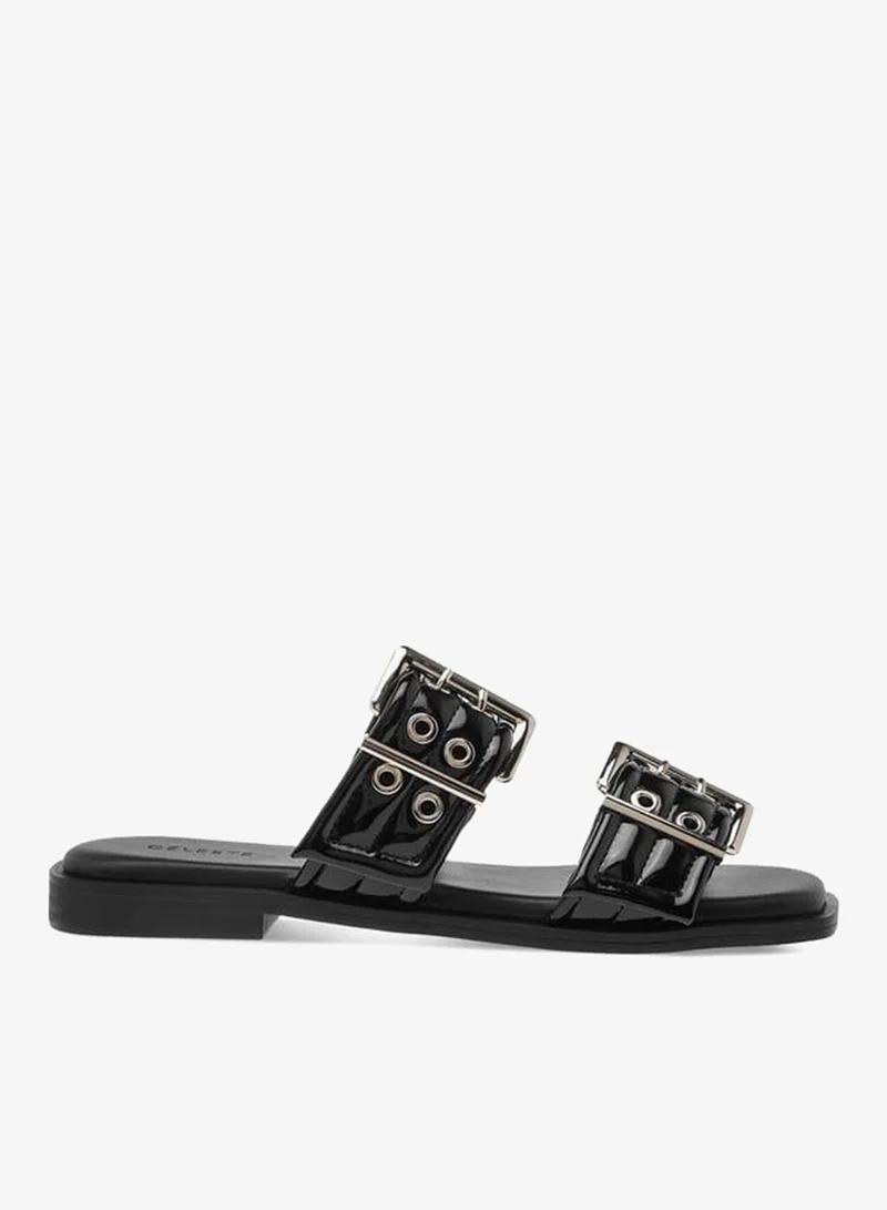 سيليست صنادل نسائية سهلة الارتداء بتفاصيل فتحات