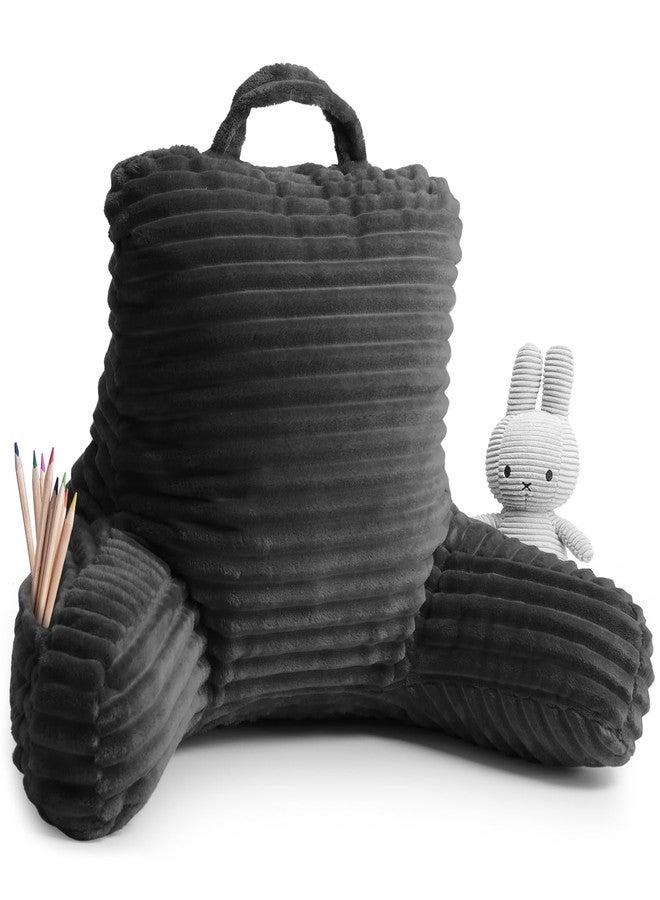 كلارا كلارك وسادة قراءة كلارا كلارك للأطفال - وسادة ظهر للجلوس في السرير، وسائد سرير ناعمة للجلوس في السرير، وسادة قراءة رمادية للأطفال، وسادة كرسي سرير من الإسفنج الممزق مع مساند للذراعين وجيوب - Image 1