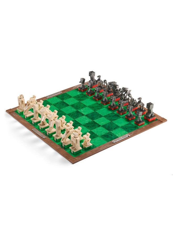 The Noble Collection Minecraft Chess Set - Image 1