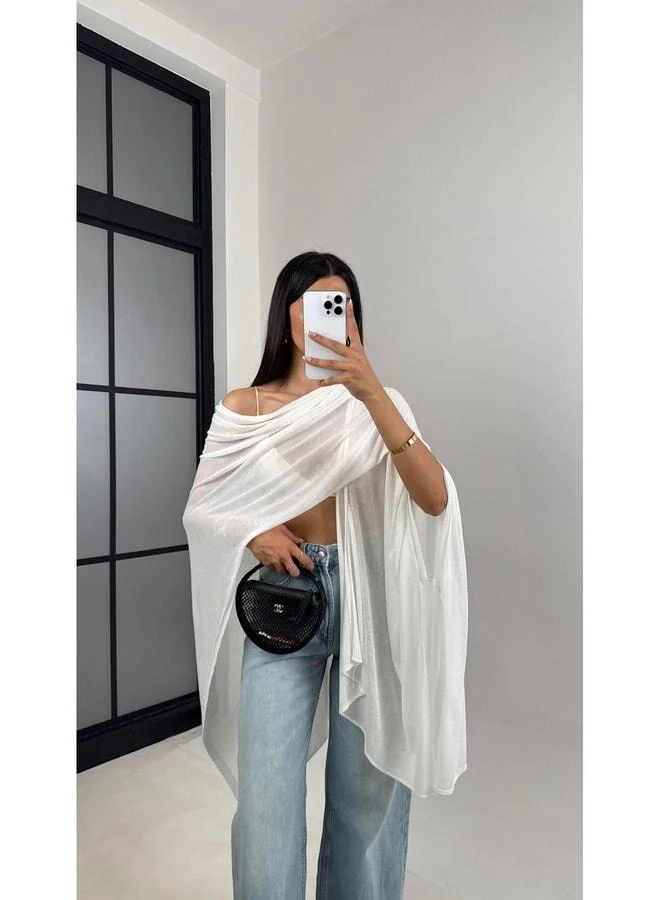 Gaus White Md Equivalent Design Knit Cape Gaus00553.