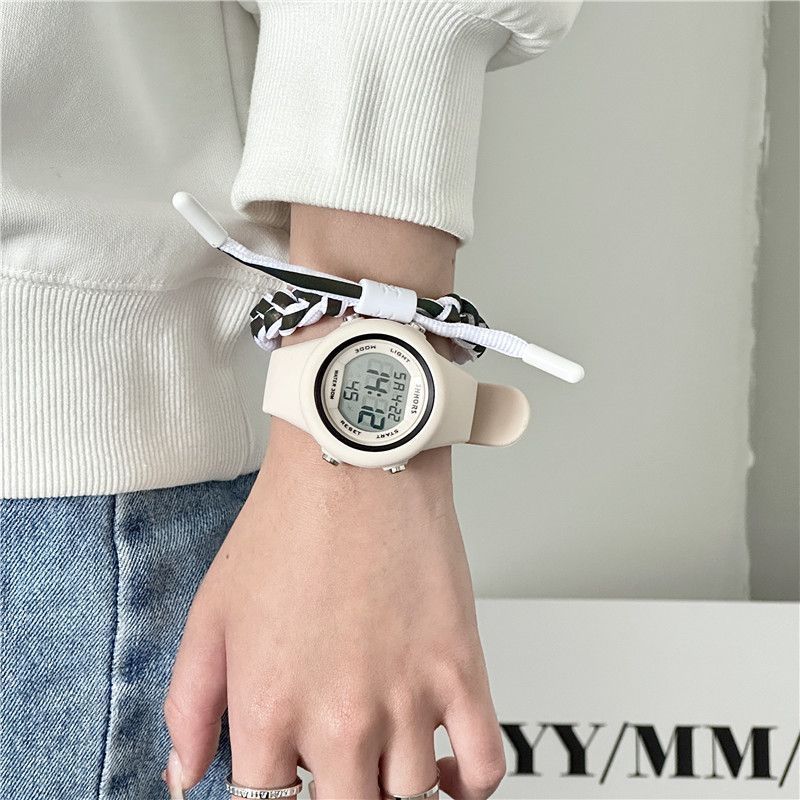 Ing Style High-Looking Student Party Recommend Watch Female Junior High School Students Summer Simple Luminous Small Electronic Watch - Image 1