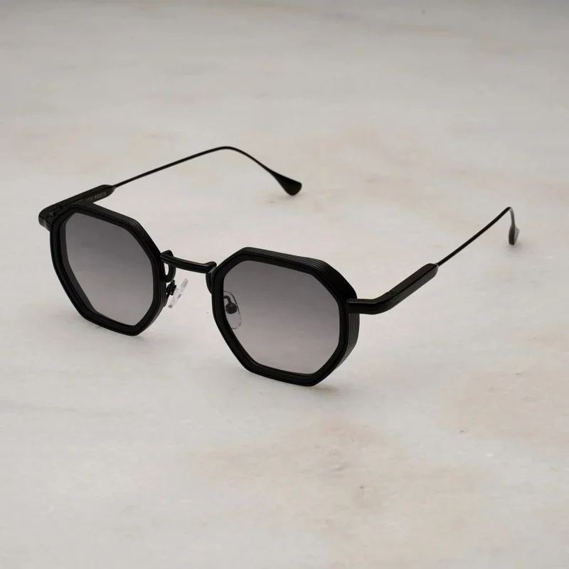 Explicit Poets EXPLICIT POETS A17EP1M-BEX MATTBLACK&MATTBLACK-GRADIENT GRAY SUNGLASSES