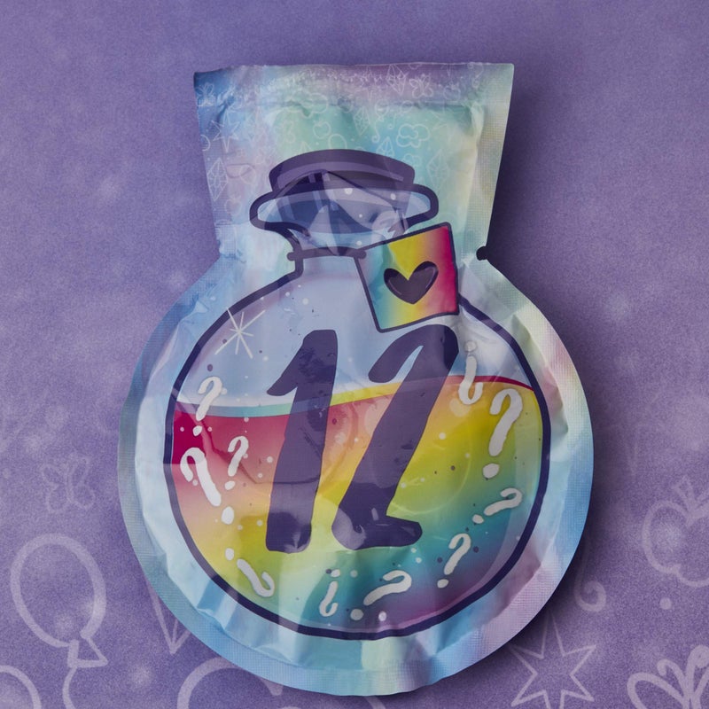 My Little Pony Mega Friendship Collection Set of 9 Toy Pony 12.5-cm Figures with Brushable Hair, Comb and 15 Accessories - Image 4