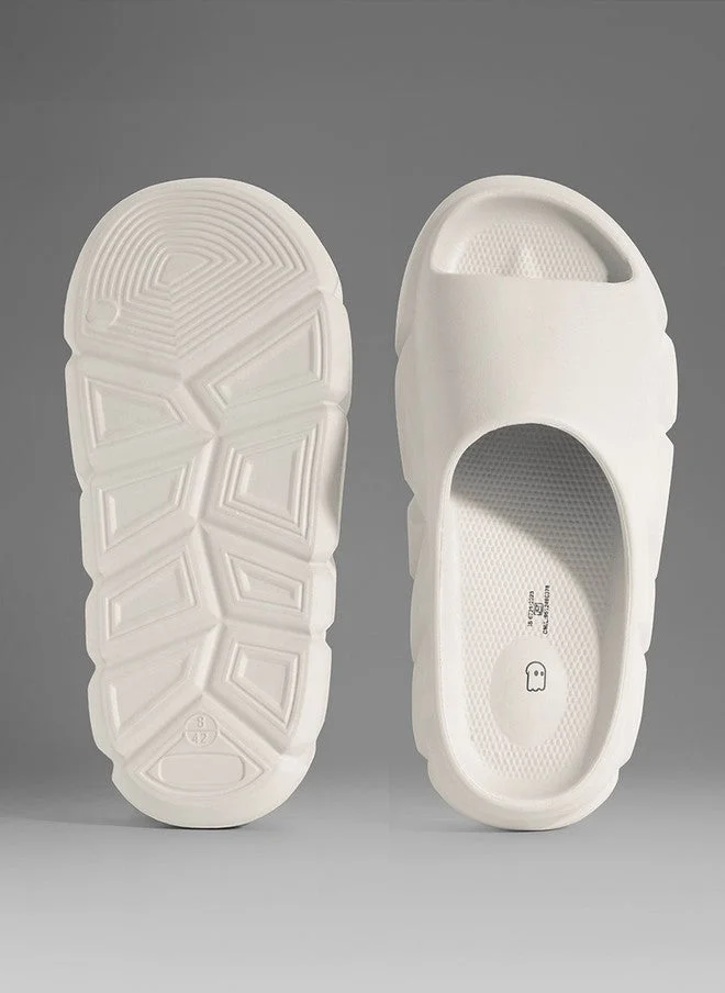 The Souled Store  The Souled Store Men - Solid White Sliders  | Best Price UAE