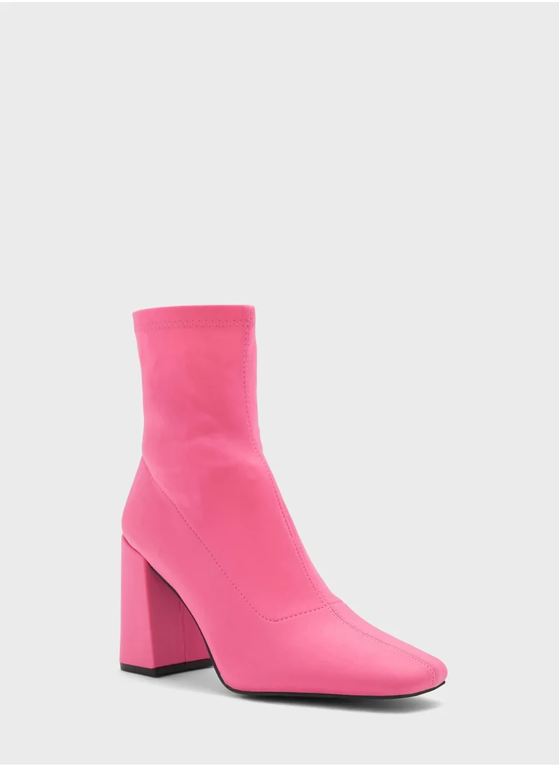 PUBLIC DESIRE Delani Ankle Boot