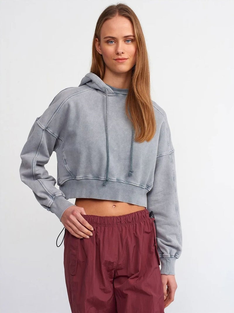 DILVIN Women's Oversized Cropped Hooded Sweatshirt - Image 1