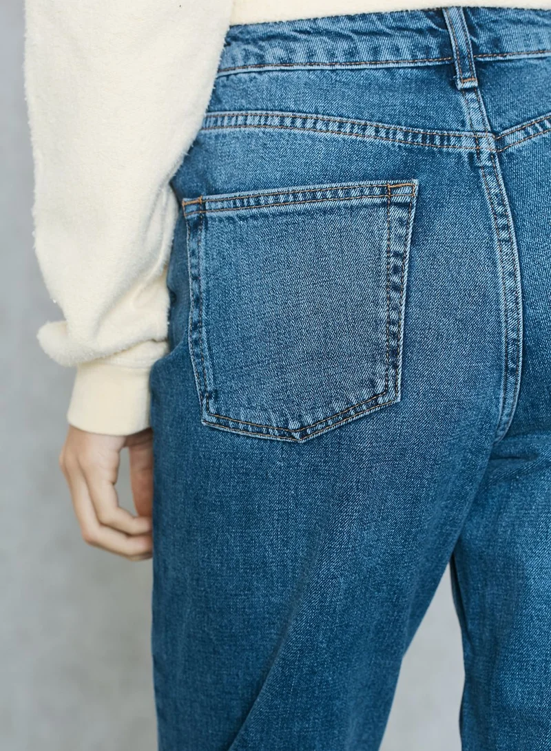 TOPSHOP Straight Mom Jeans