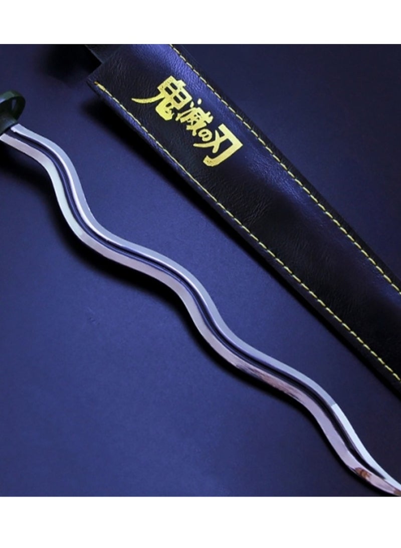 لعبة نموذج سيف نيشيرين من أنمي قاتل الشياطين مقاس 26 سم مع غمد وإكسسوارات أزياء - Image 3