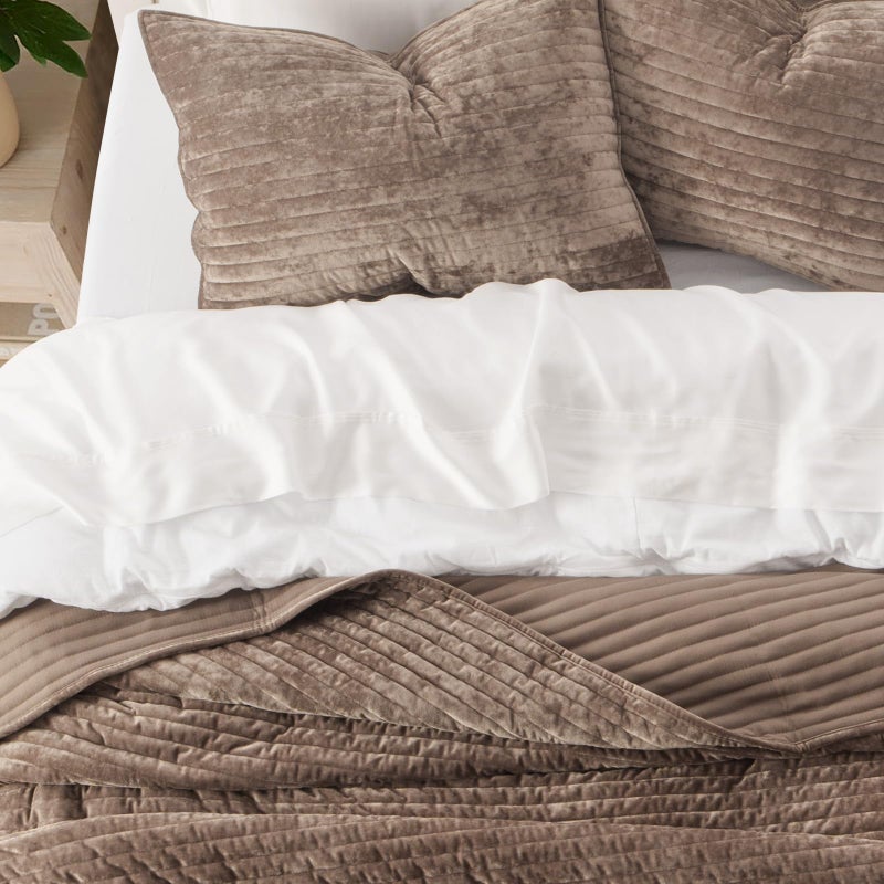 EVERGRACEHOME EVERGRACE Velvet Quilt Set Queen Size, Luxurious Soft Striped Channel Bedding Set, Lightweight Velvet Comforter for All Season, Oversized Bedspread Coverlet with 2 Matching Shams, Mocha Brown - Image 3