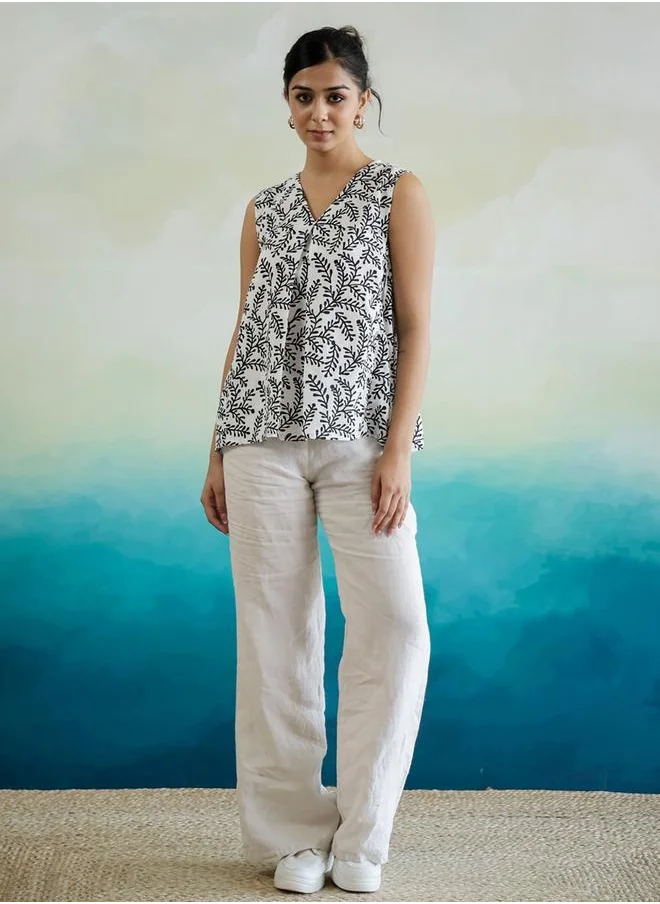 sanskrutihomes Floral Print V-Neck Sleeveless Cotton Top by Styli
