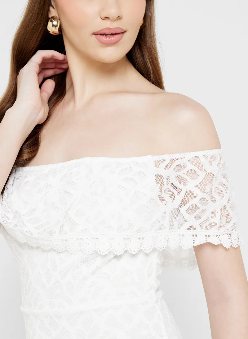 ايلا Lace Off-Shoulder Dress
