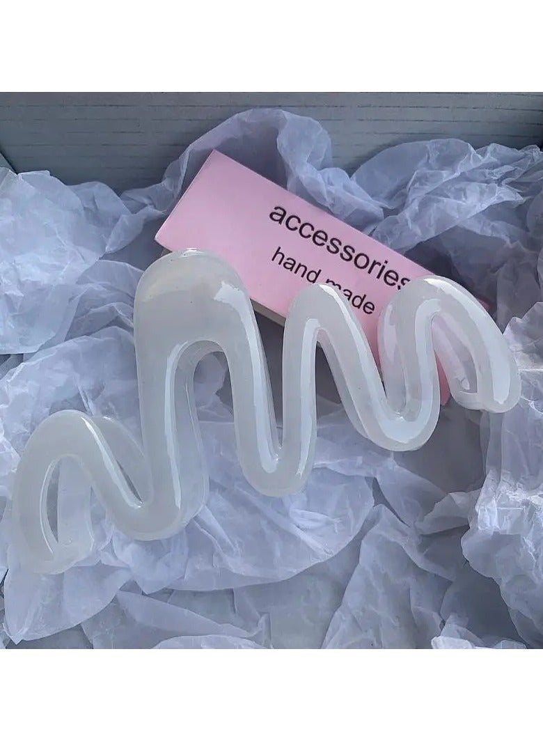 Goolsky Elegant Wave Hair Claw for Women and Girls -Sweet Simple Irregular Hair Clip Headwear - Large Plastic Hairpin with Solid Color - Fashion Design Accessory for Ages 14+ - Image 1