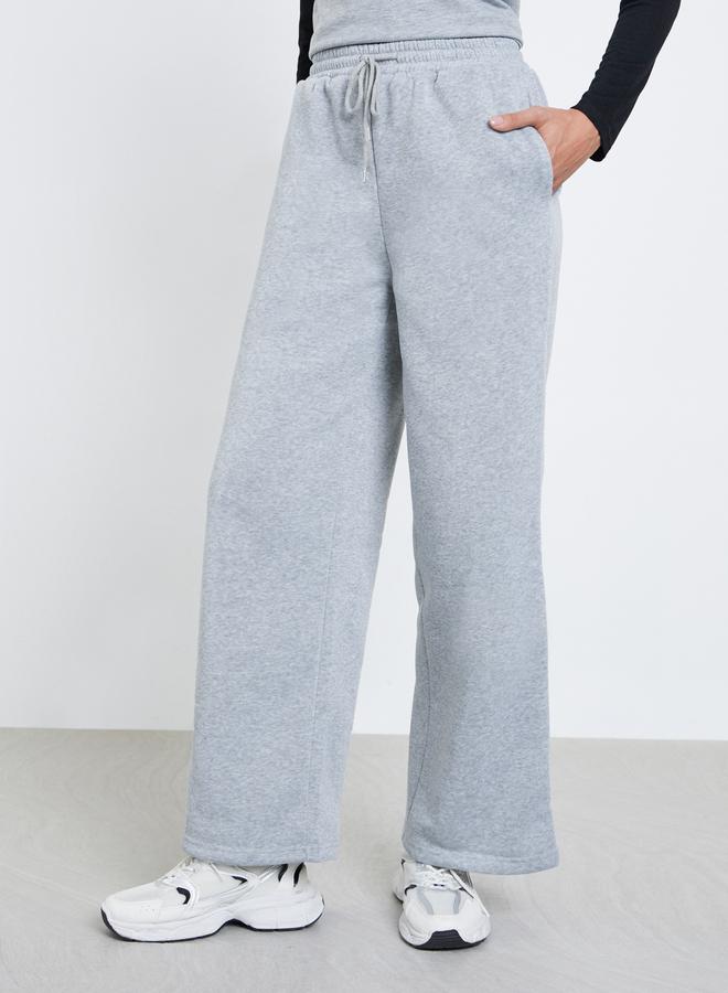 Styli Women Grey Solid Drawstring Waist Wide Leg Joggers - Image 2