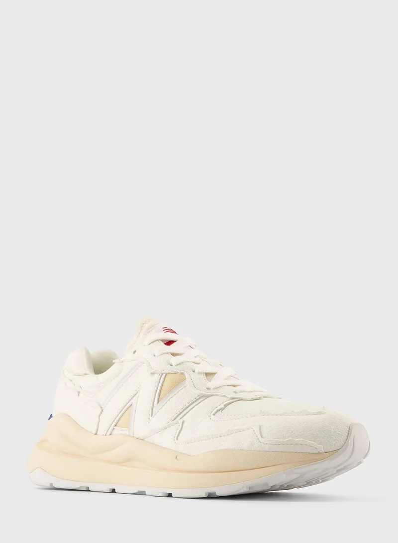 New Balance 5740 Low Top Sneakers