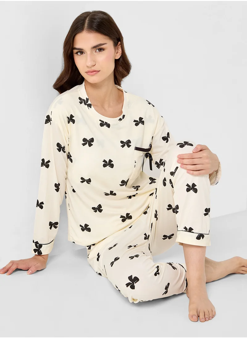 جينجر Bow Print Relaxed Top & Pyjama Set