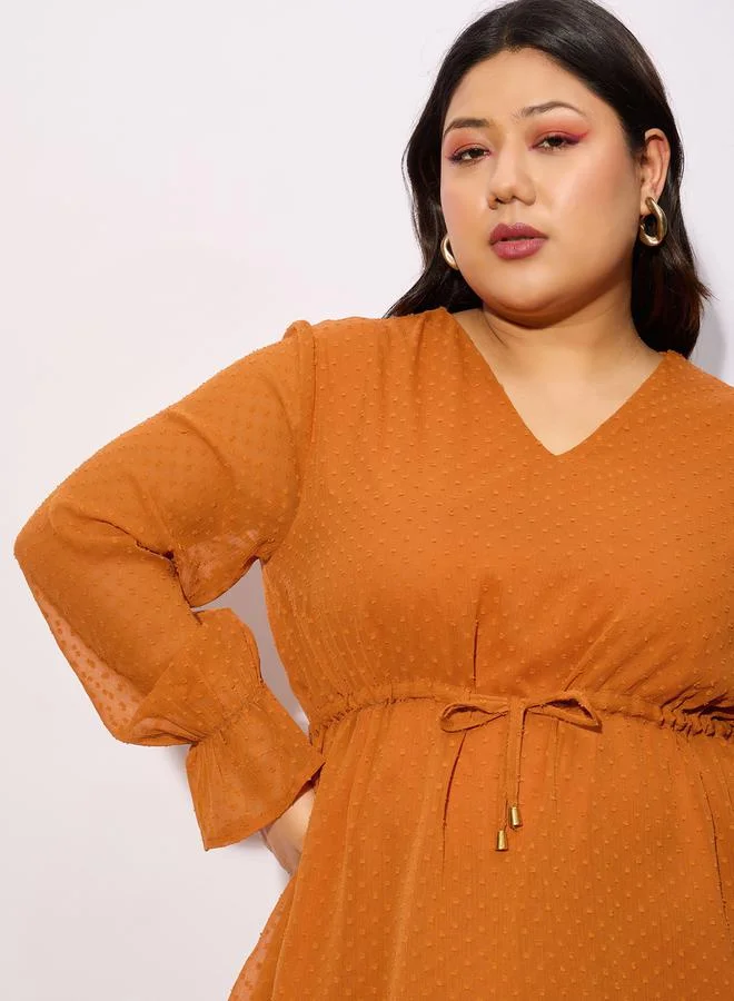 SASSAFRAS SASSAFRAS Plus  Dobby Top with Tie-Up Detail