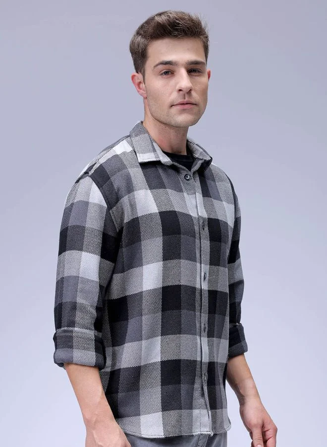 The Indian Garage Co Men Relaxed Fit Checkered Full Sleeves Cutaway Collar Resort Wear Shirt