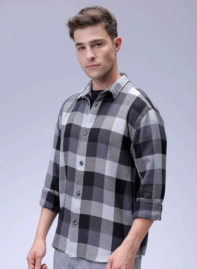 The Indian Garage Co Men Relaxed Fit Checkered Full Sleeves Cutaway Collar Resort Wear Shirt