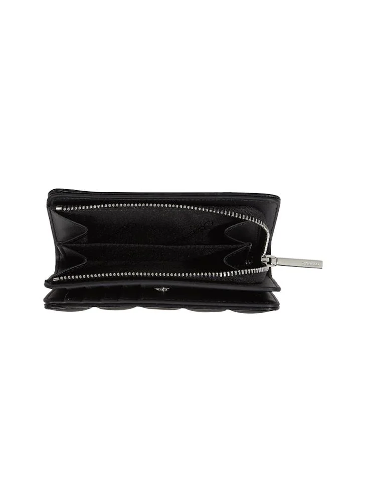 CALVIN KLEIN Line Quilt Medium Bifold Wallet