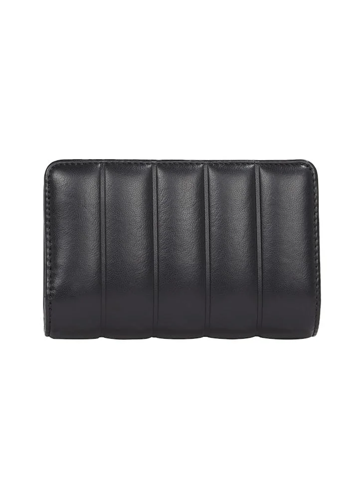 CALVIN KLEIN Line Quilt Medium Bifold Wallet