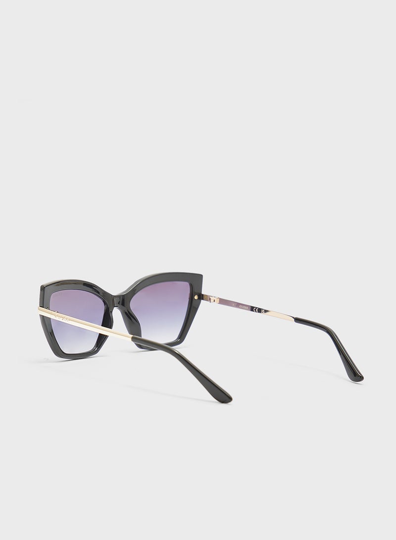GUESS Gu0021601B53 Cat Eyesunglasses  - Image 2