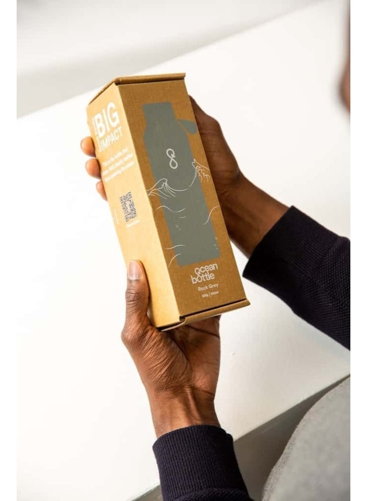 Ocean Bottle Premium 750ml Recycled Stainless Steel Water Bottle – Vacuum Insulated Leak-Proof Reusable Eco Friendly Drink Bottle for Cold & Hot Beverages, Dishwasher Safe, Sustainable Ocean Plastic Impact Design (Obsidian Black) - Image 4