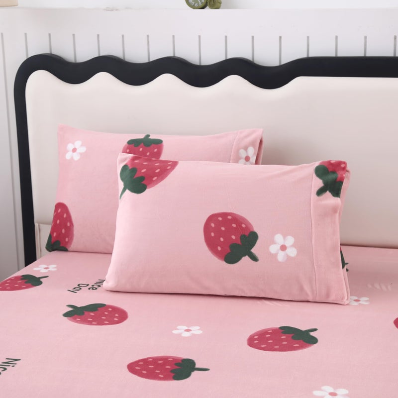 MAG 3Pcs Fleece Fitted Sheet Twin Size with Pink Strawberry Pattern, Super Cute Fluffy Warm Bottom Sheets for Kids,Girls,included1*Fitted Sheet and 2*Pillowcases. - Image 5