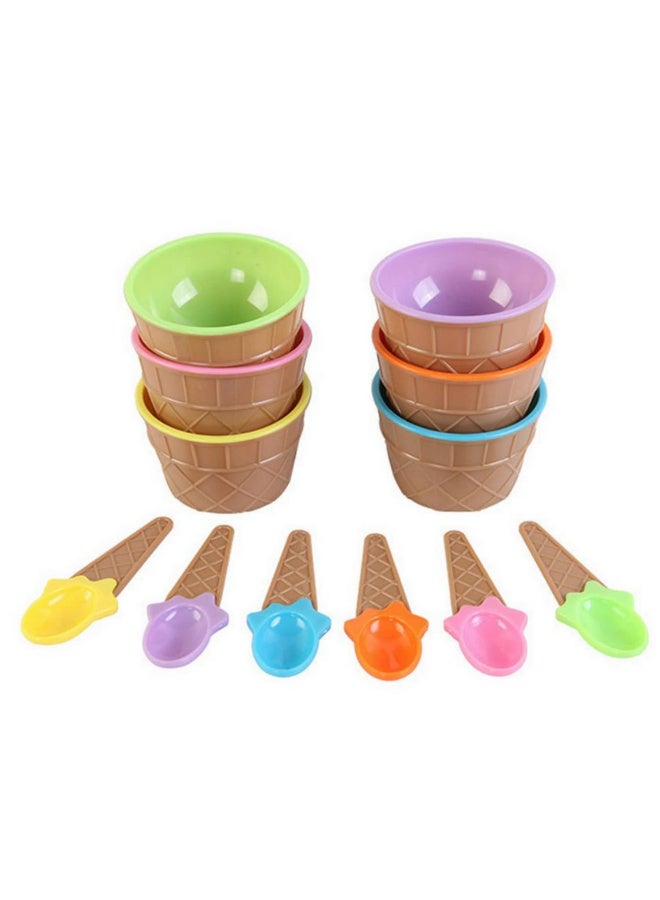 6 قطع أكواب بلاستيكية للآيس كريم مع ملاعق - أواني حلوى احتفالية بألوان متنوعة - مجموعة أكواب قوالب آيس كريم - Image 3