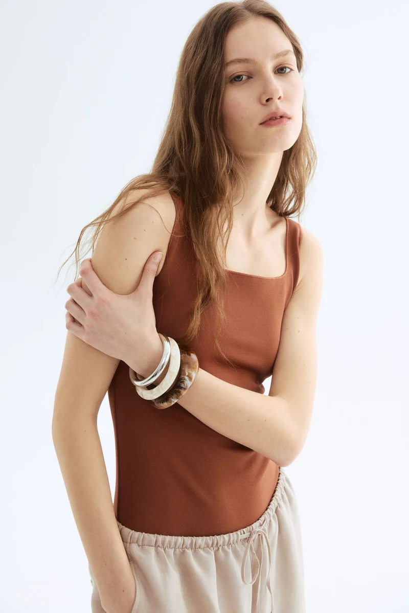 اتش اند ام بودي ثونغ من نسيج متداخل